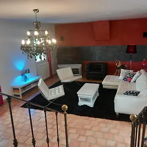 La Ocre Villa